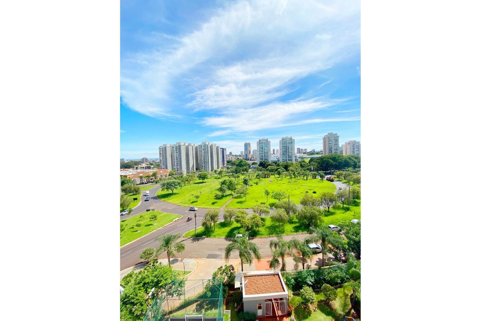 Apto Com 2 Quartos Prox Ao Rib Shopping. Wifi + Ac Apartment ฮิเบเราเปรโต ภายนอก รูปภาพ